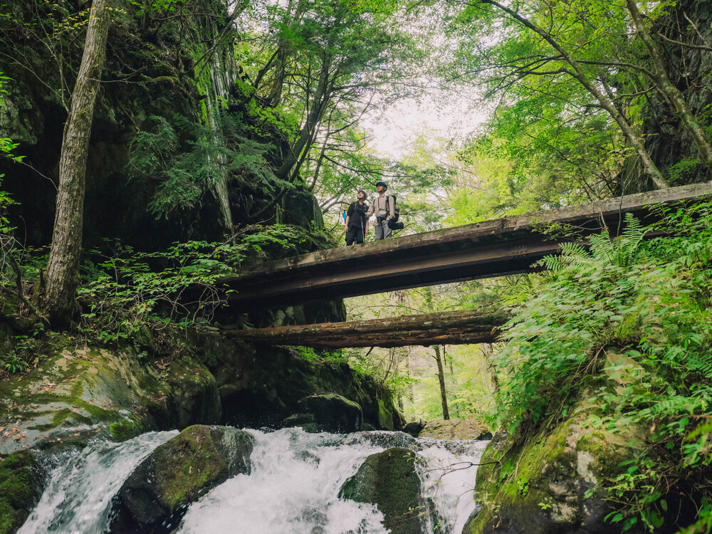 Shinpi Trail Through-Hike Guided Tour for Experienced Adventurer